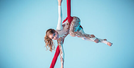 Book Aerialists for Toronto Parties & Events