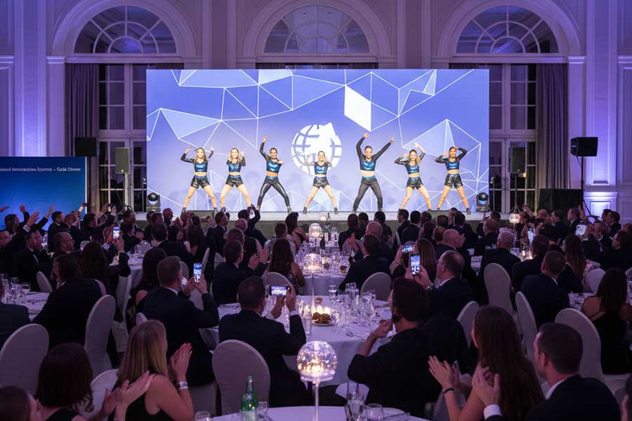 Why the Right Corporate Entertainment Company in Toronto Matters