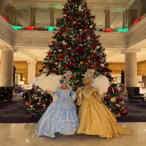 What Entertainment Can You Hire for a Christmas Party in Toronto?